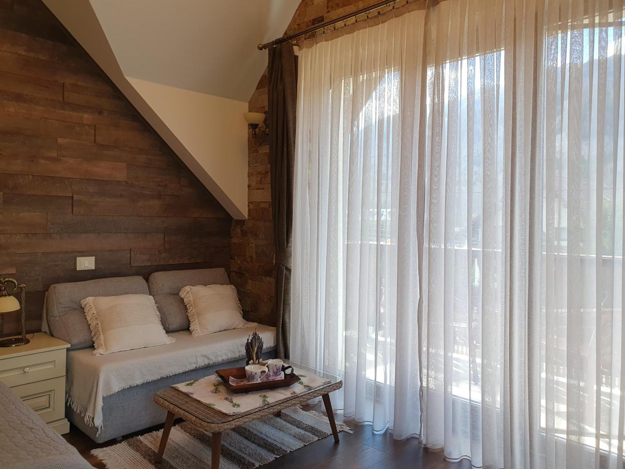 Poiana Golf Chalet Буштені Екстер'єр фото
